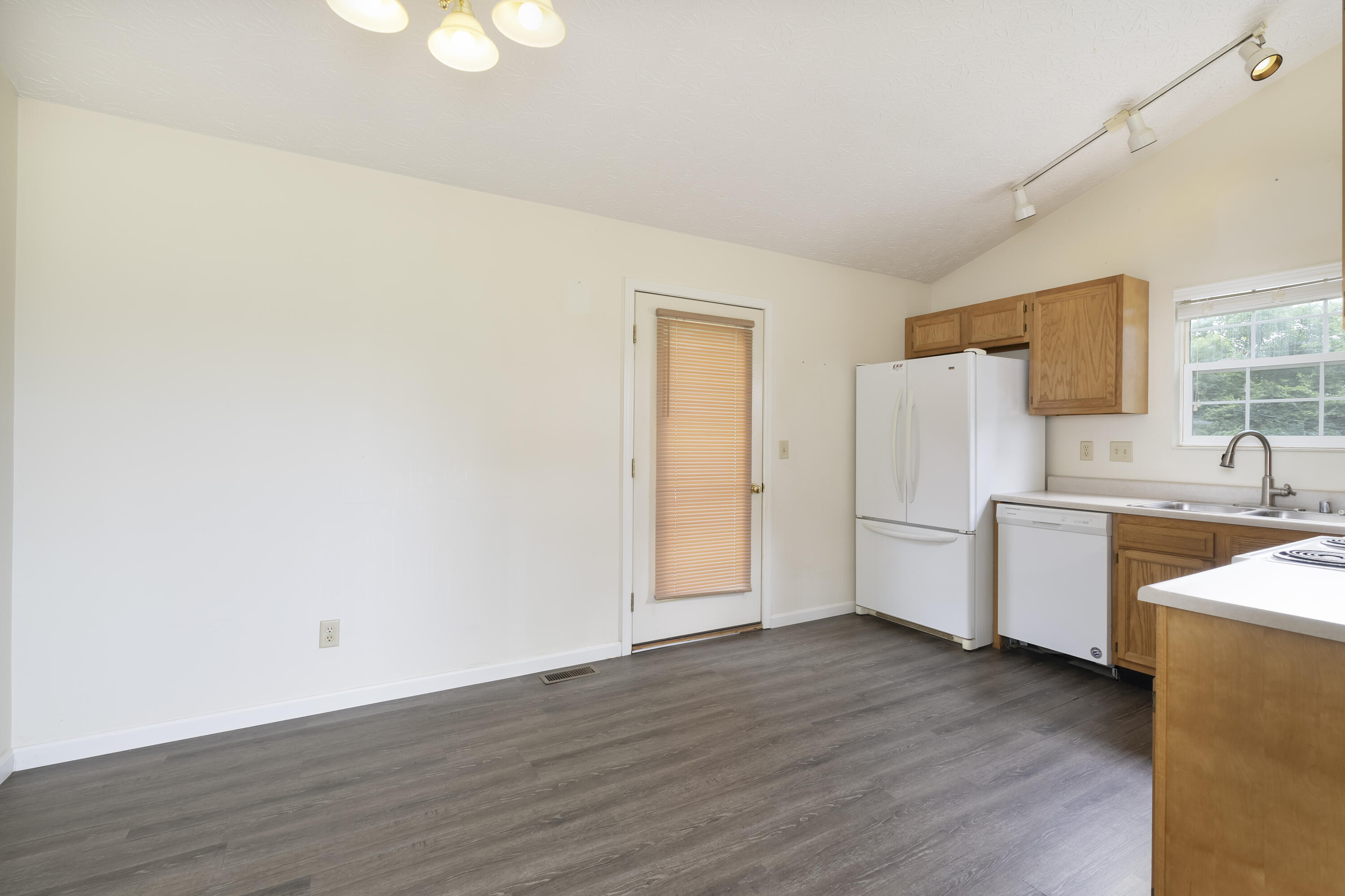 23 School Road Walton, KY 41094 - Photo 8 of 19 Gallery Image 8
