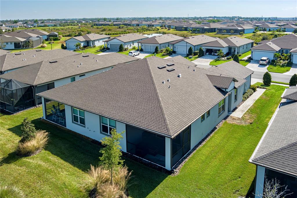 10641 Spring Tide Way Palmetto, FL 34221 - Photo 26 of 40