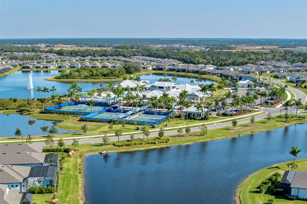 10641 Spring Tide Way Palmetto, FL 34221 - Photo 36 of 40