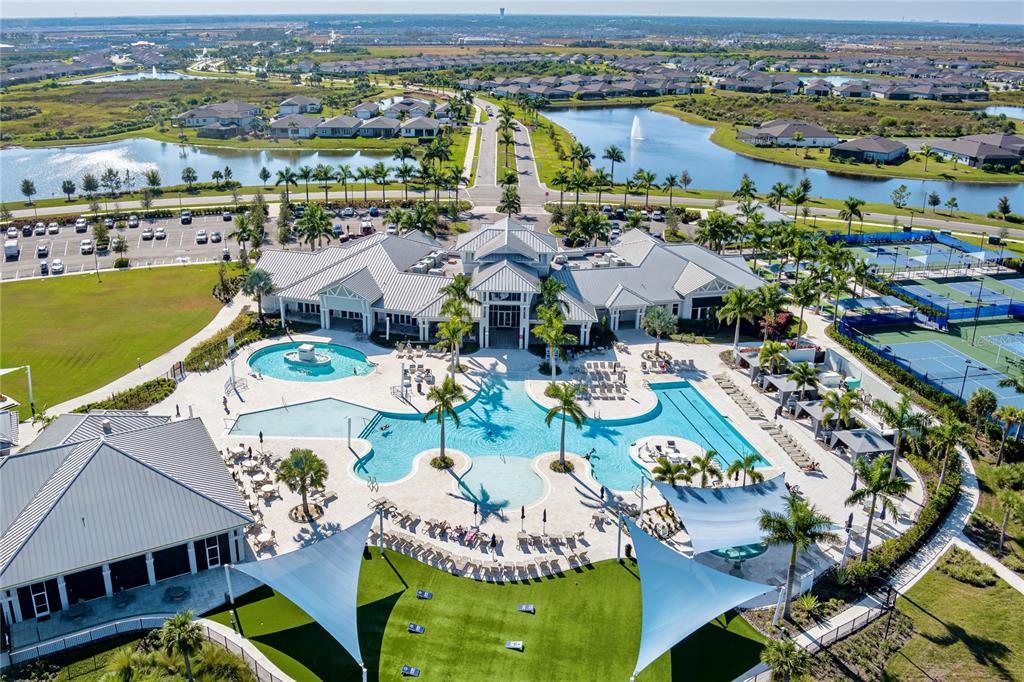 10641 Spring Tide Way Palmetto, FL 34221 - Photo 38 of 40