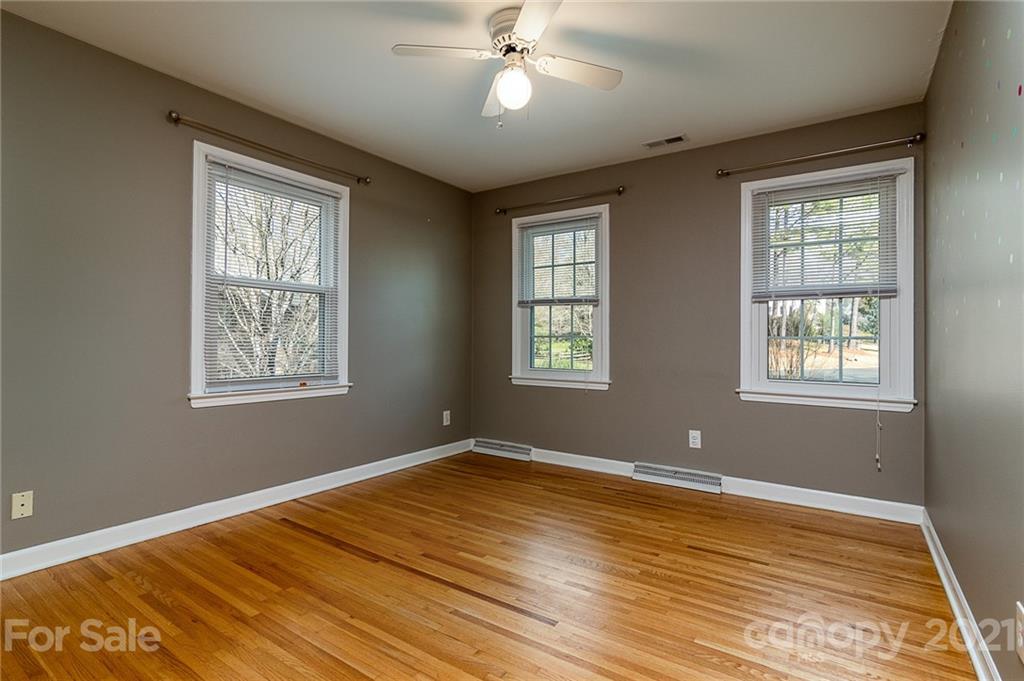 2227 Seth Thomas Road Charlotte, NC 28210 - Photo 24 of 33 Gallery Image 24