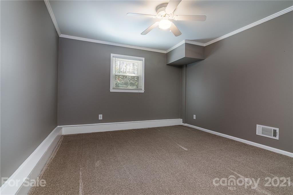 2227 Seth Thomas Road Charlotte, NC 28210 - Photo 29 of 33 Gallery Image 29