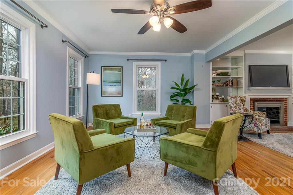2227 Seth Thomas Road Charlotte, NC 28210 - Photo 4 of 33 Gallery Image 4