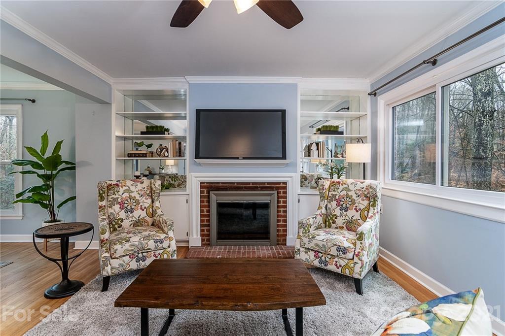 2227 Seth Thomas Road Charlotte, NC 28210 - Photo 7 of 33 Gallery Image 7