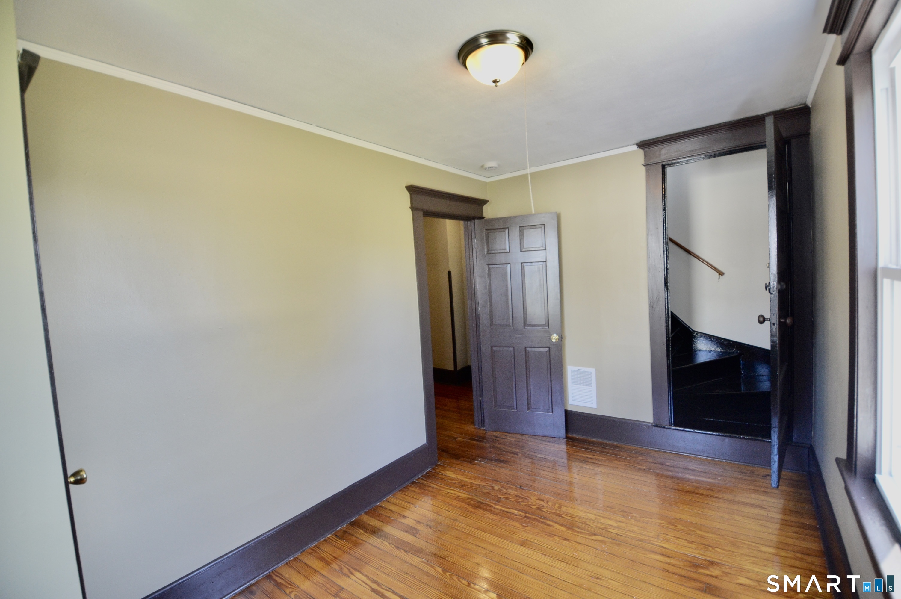 48 Riverview Place Stratford, CT 06615 - Photo 17 of 32