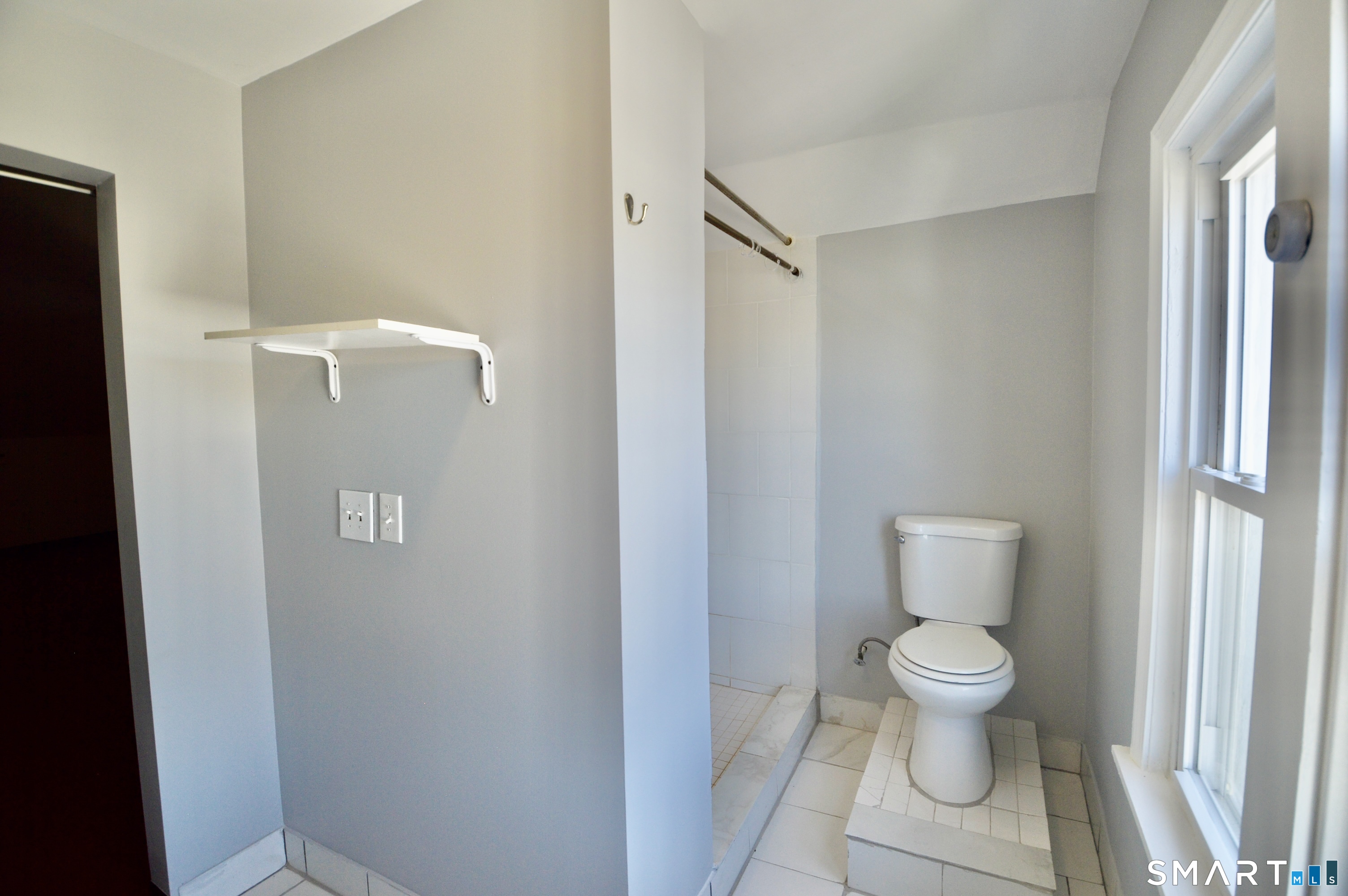 48 Riverview Place Stratford, CT 06615 - Photo 20 of 32