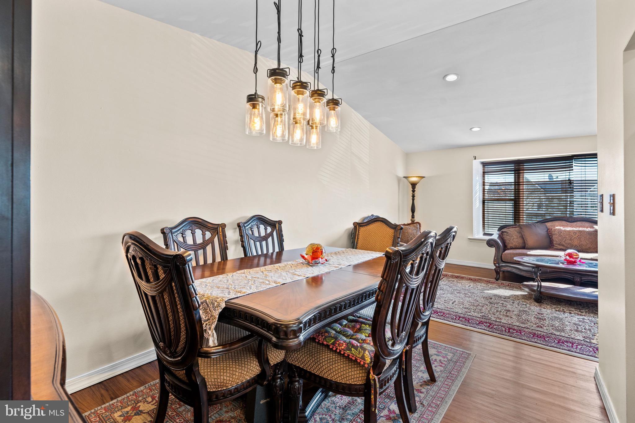 8904 Blue Grass Road Philadelphia, PA 19152 - Photo 11 of 28 Gallery Image 11
