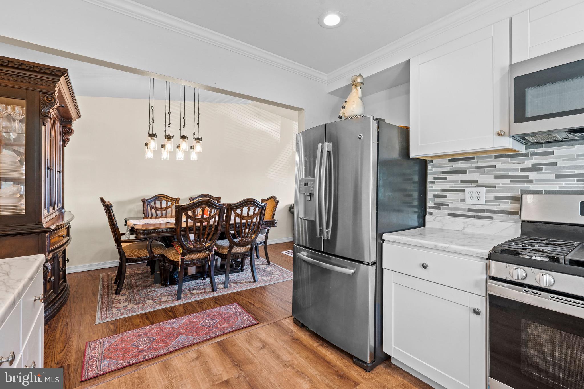 8904 Blue Grass Road Philadelphia, PA 19152 - Photo 16 of 28 Gallery Image 16