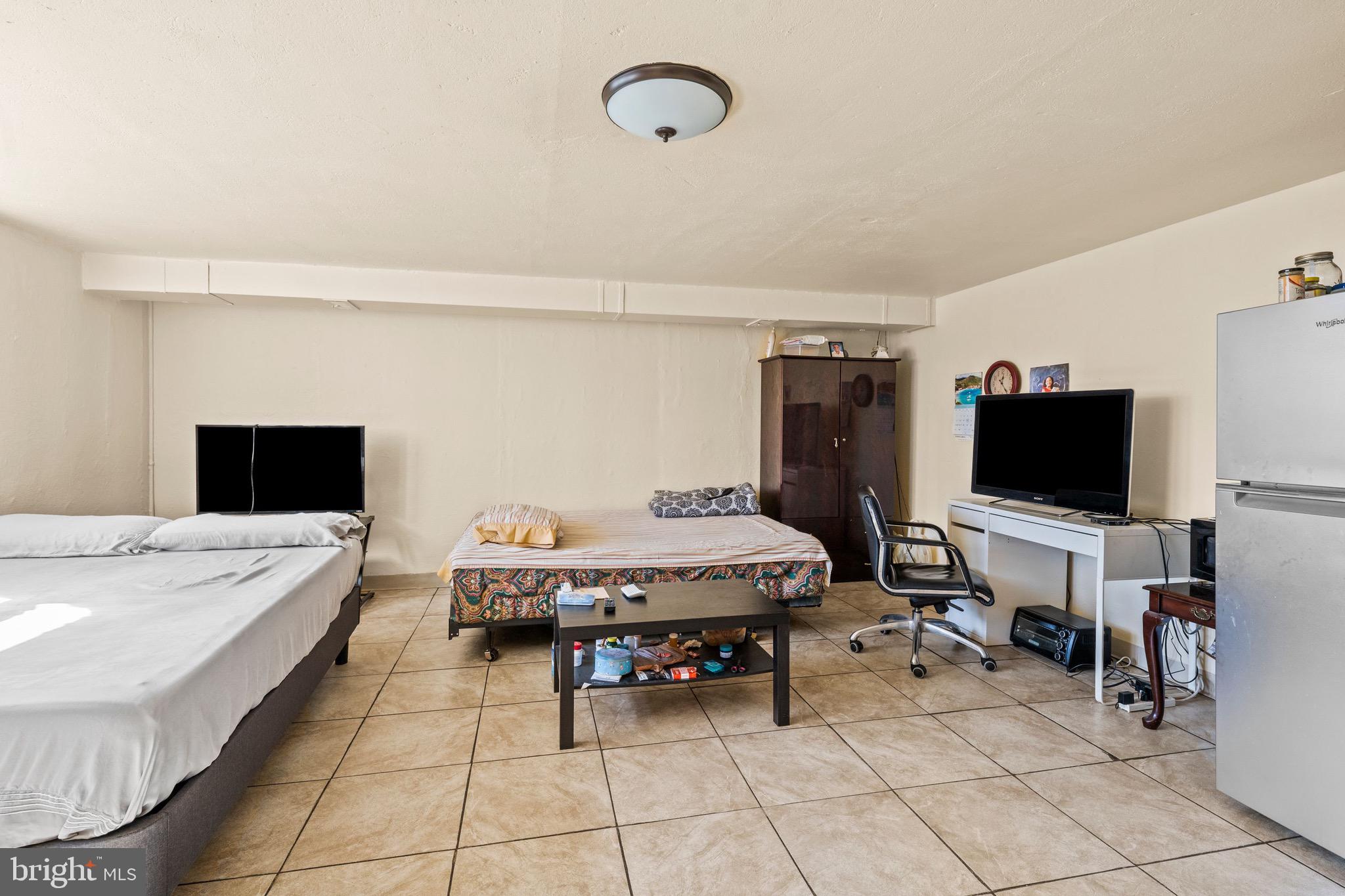 8904 Blue Grass Road Philadelphia, PA 19152 - Photo 24 of 28 Gallery Image 24