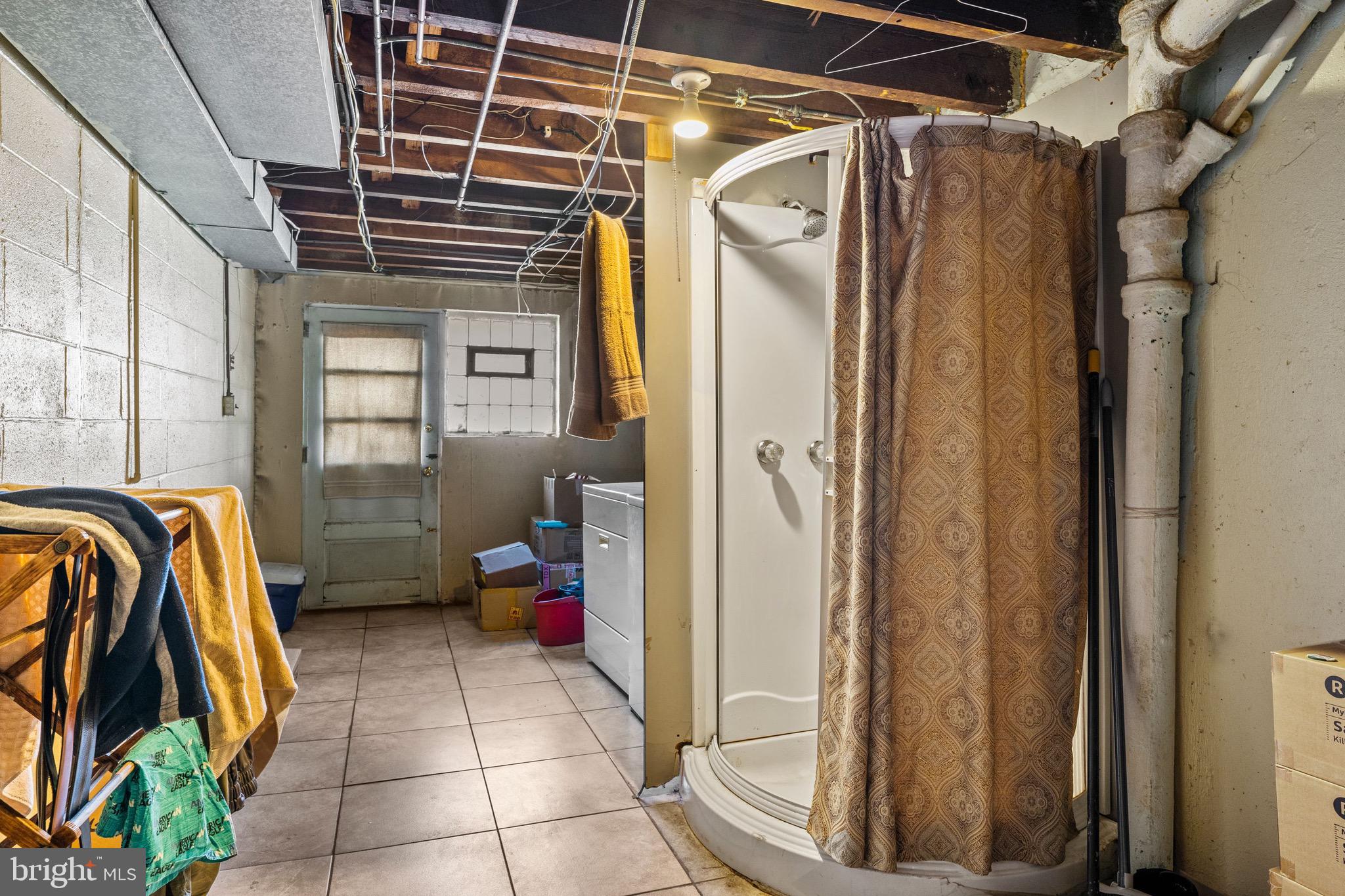 8904 Blue Grass Road Philadelphia, PA 19152 - Photo 27 of 28 Gallery Image 27