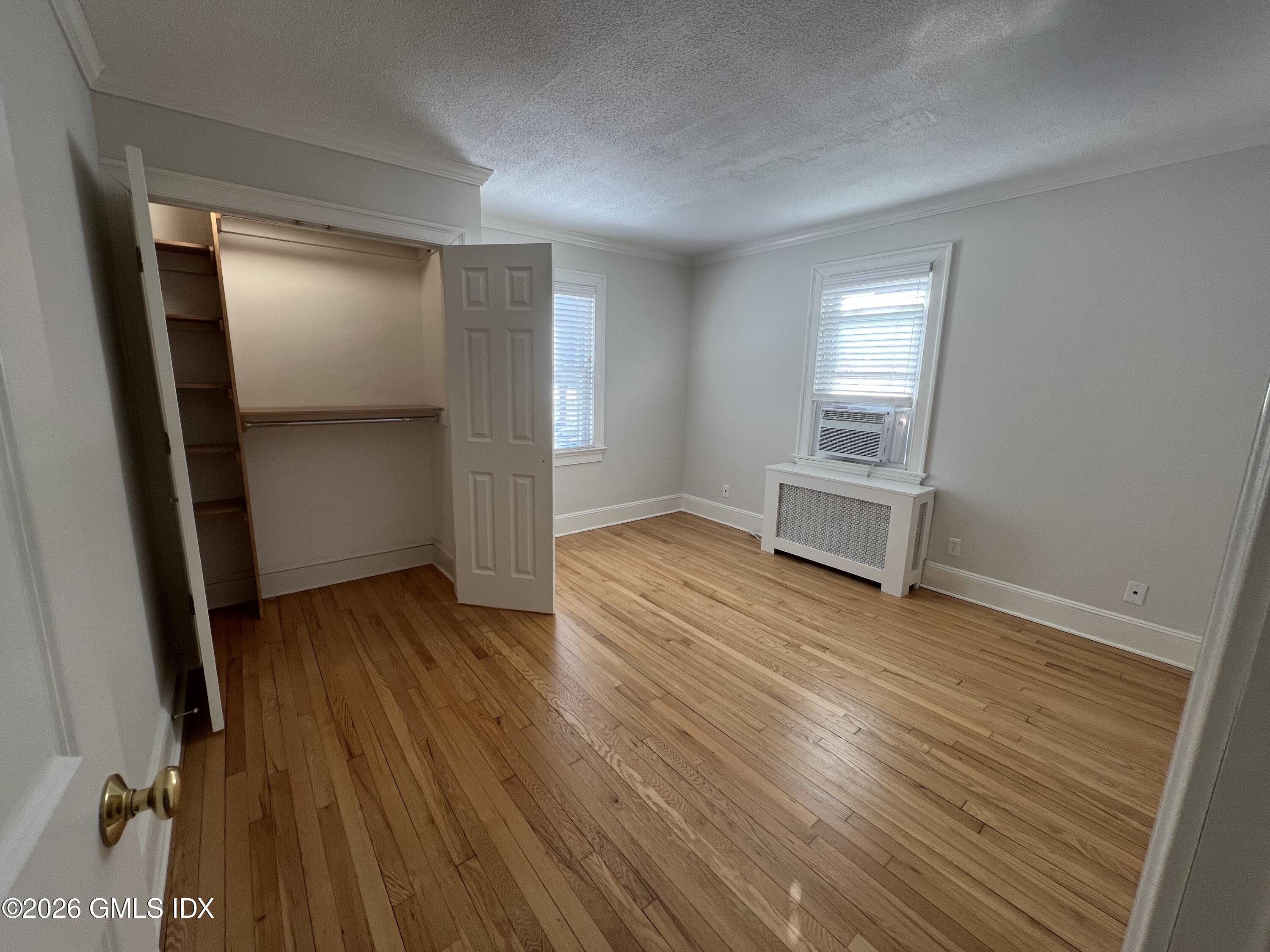 124 Pemberwick Road, Unit LEFT SIDE Greenwich, CT 06831 - Photo 13 of 27 BEDROOM #1