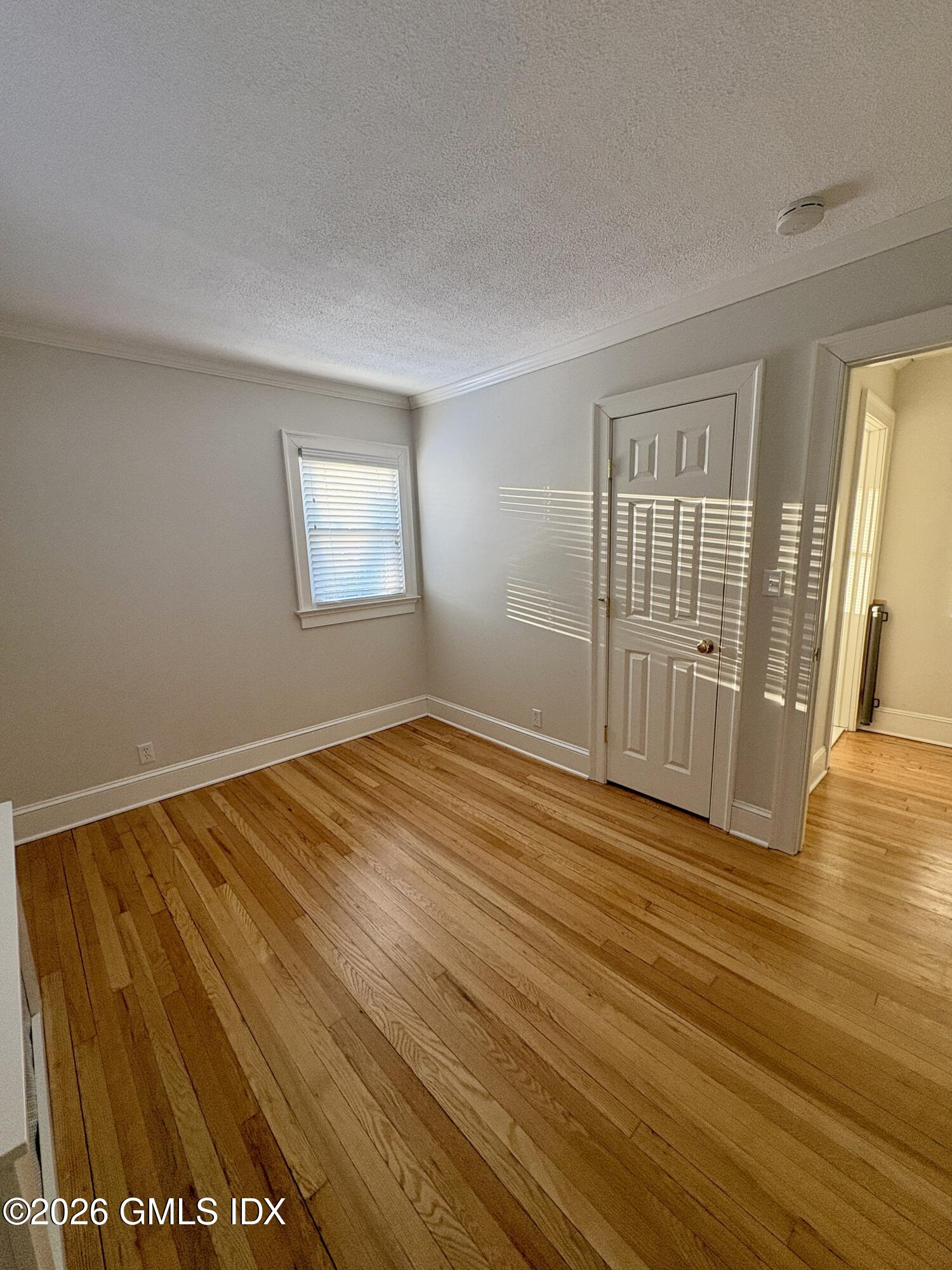 124 Pemberwick Road, Unit LEFT SIDE Greenwich, CT 06831 - Photo 16 of 27 BEDROOM #2