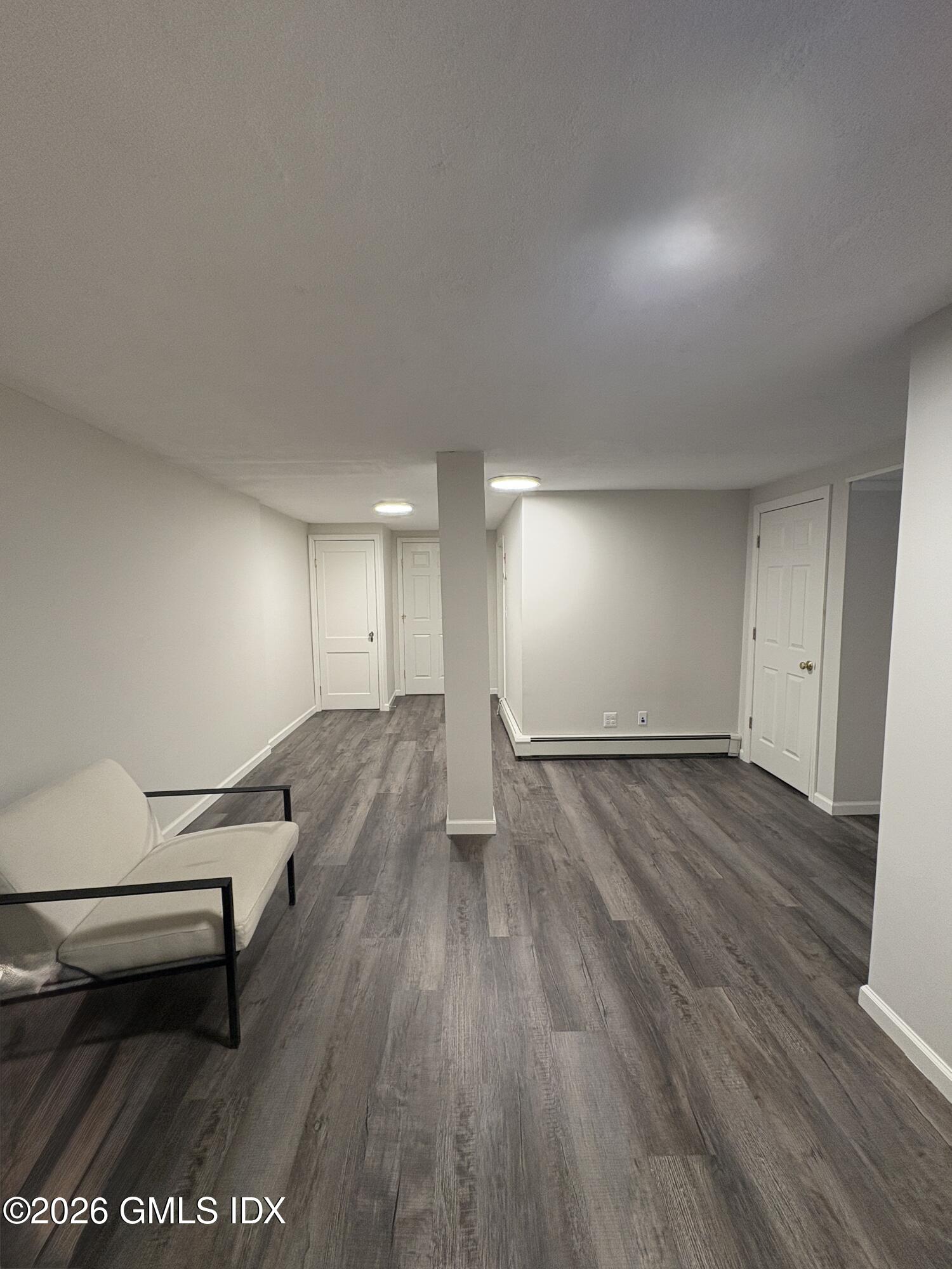 124 Pemberwick Road, Unit LEFT SIDE Greenwich, CT 06831 - Photo 20 of 27 PLAYROOM