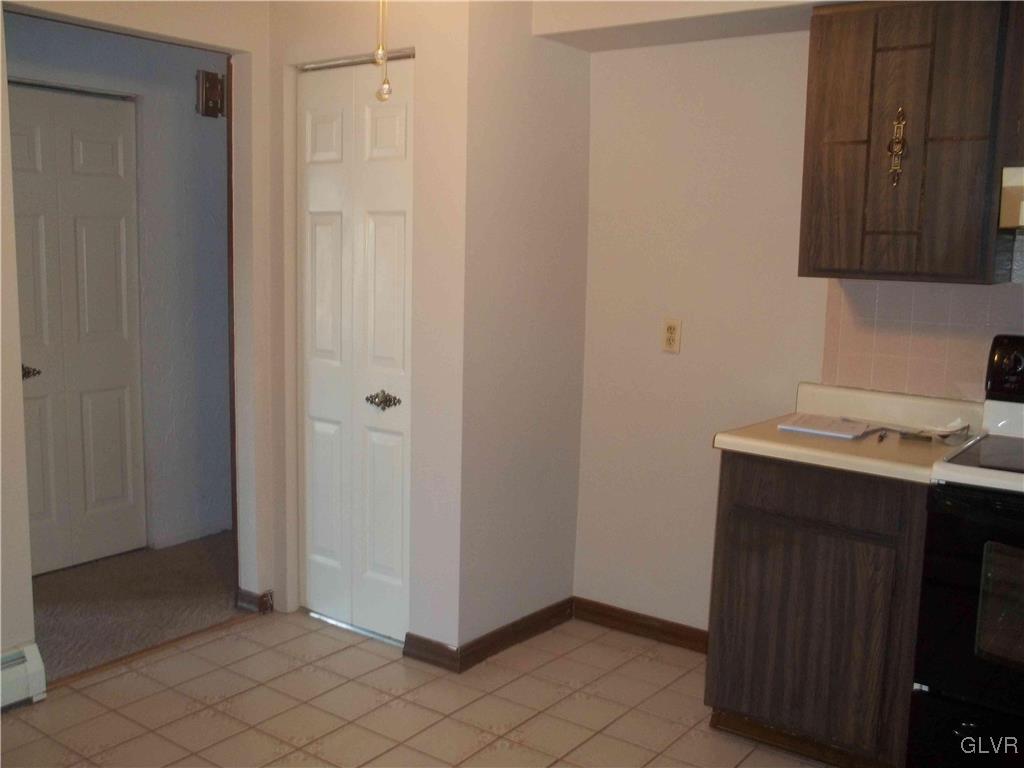 4481 Memphis Road Whitehall, PA 18052 - Photo 8 of 42 Gallery Image 8