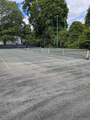 a view of a tennis court