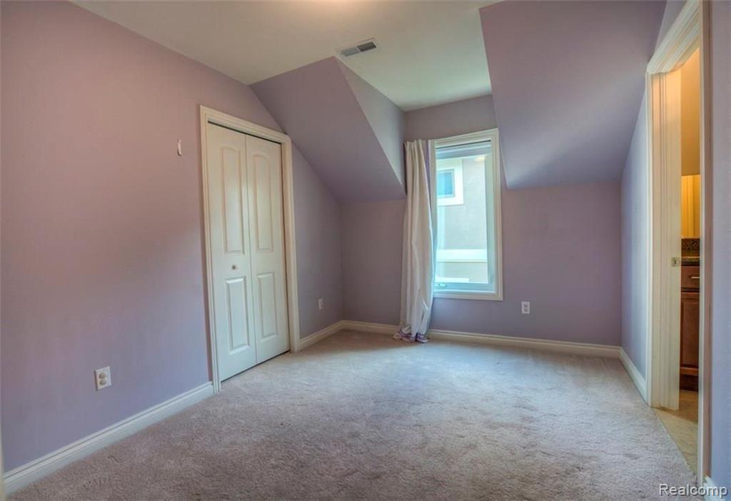424 Oak Street Rochester, MI 48307 - Photo 18 of 19
