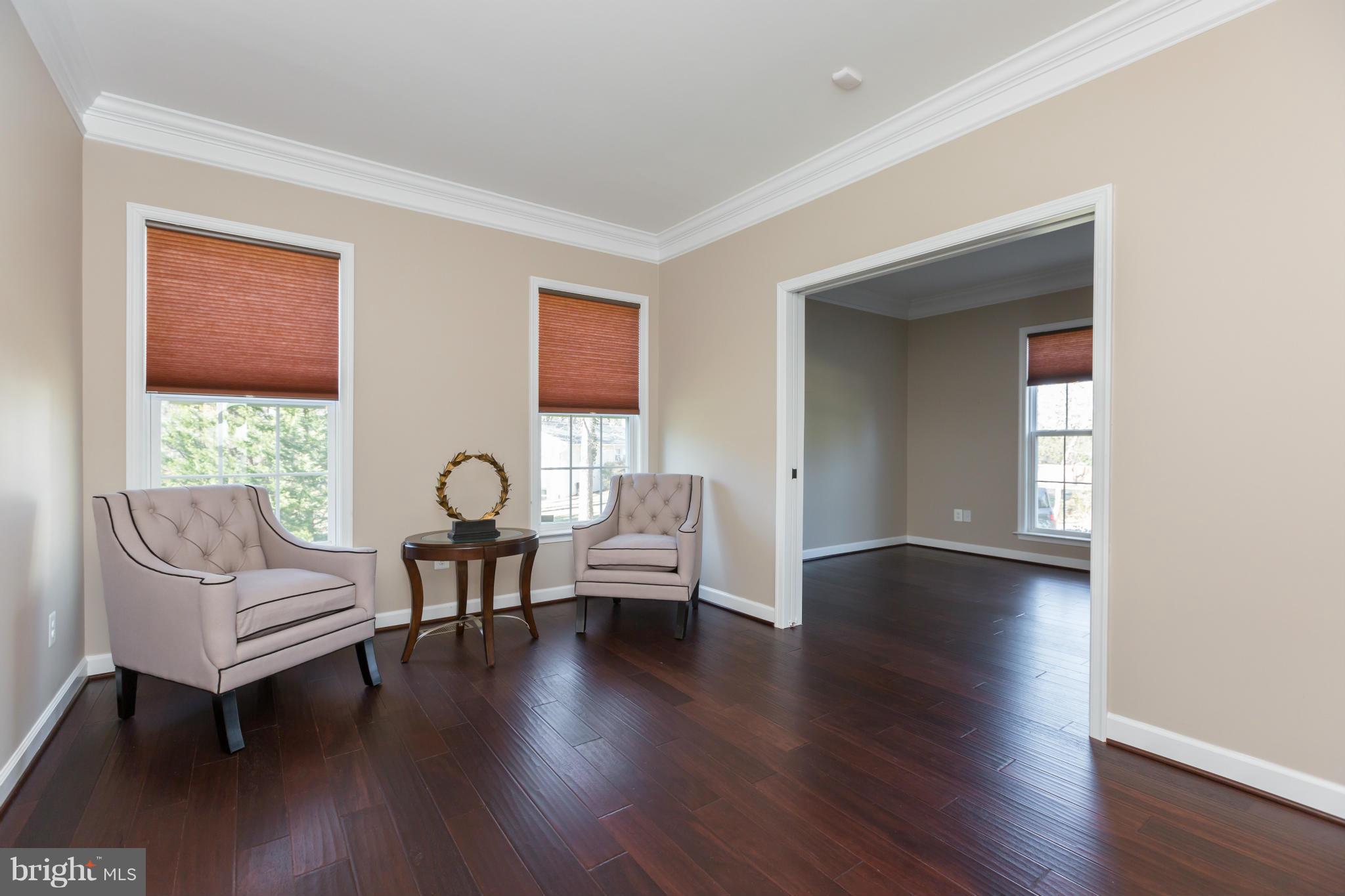 700 Walker Road Great Falls, VA 22066 - Photo 12 of 30 Two attached offices