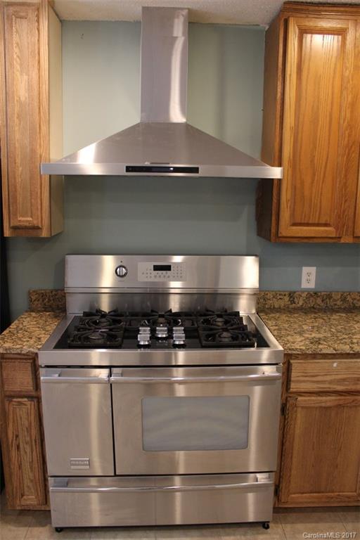 75 Bear Rock Loop Road, Unit 2 Hendersonville, NC 28739 - Photo 9 of 23 Gallery Image 9