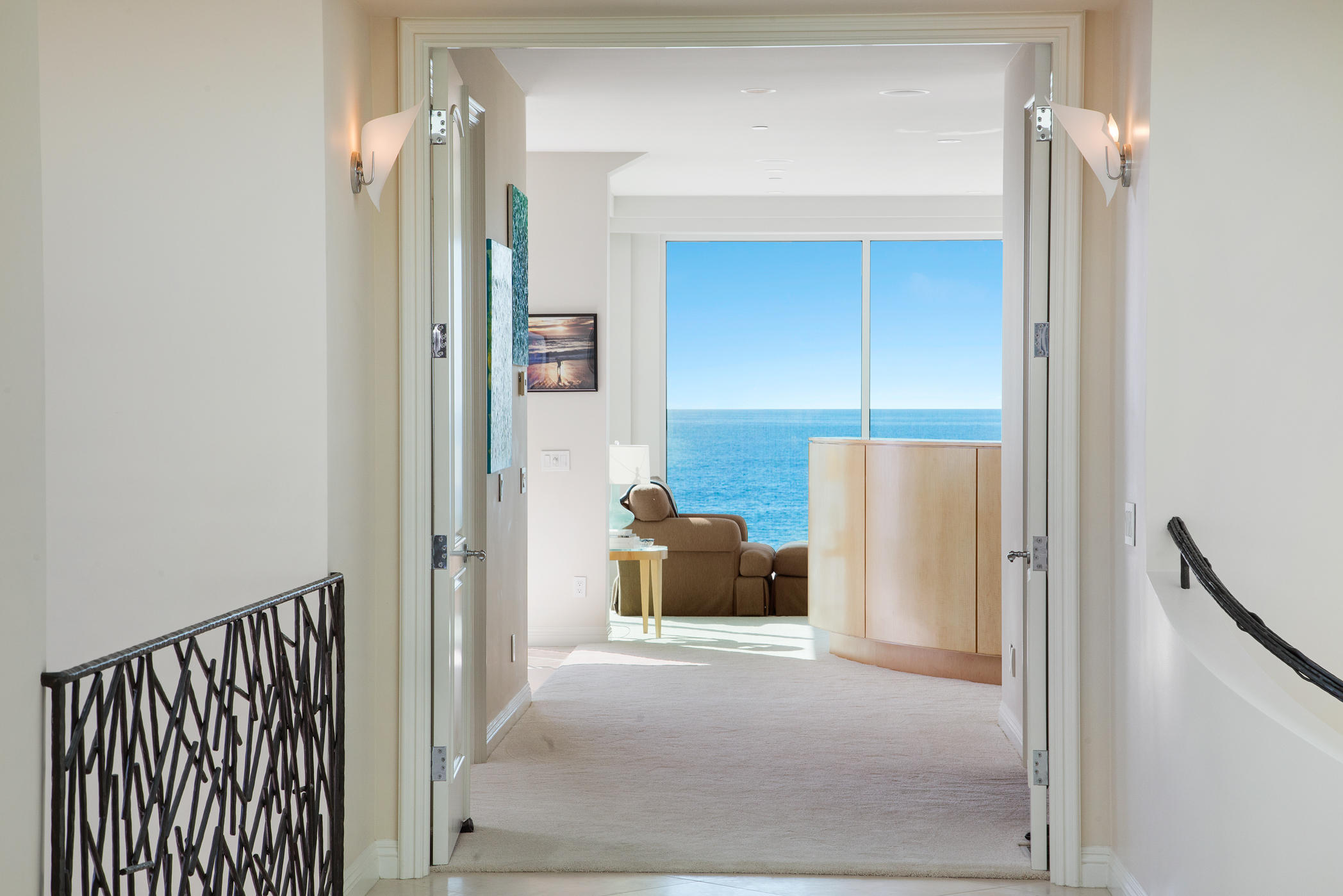 1135 Capri Way Oxnard, CA 93035 - Photo 30 of 50 a view of hallway with furniture and a rug