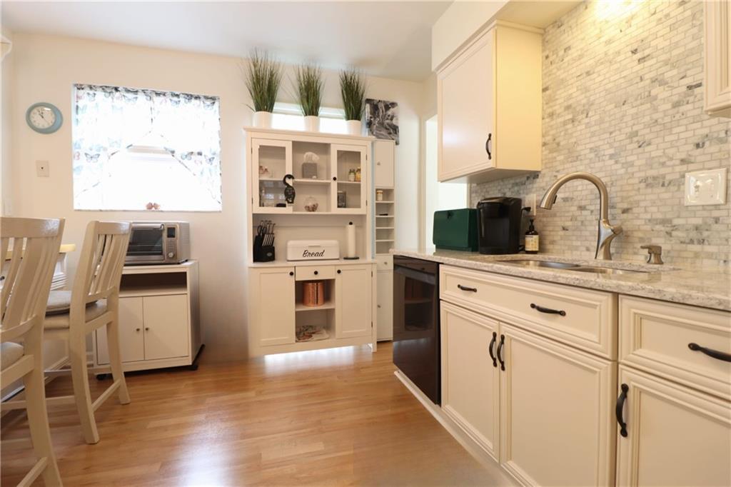 2307 Marbury Road Pittsburgh, PA 15221 - Photo 13 of 50 Gallery Image 13