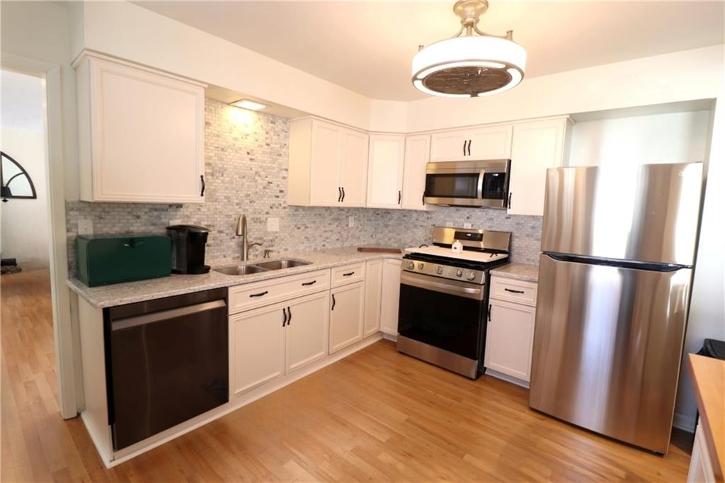 2307 Marbury Road Pittsburgh, PA 15221 - Photo 14 of 50 Gallery Image 14