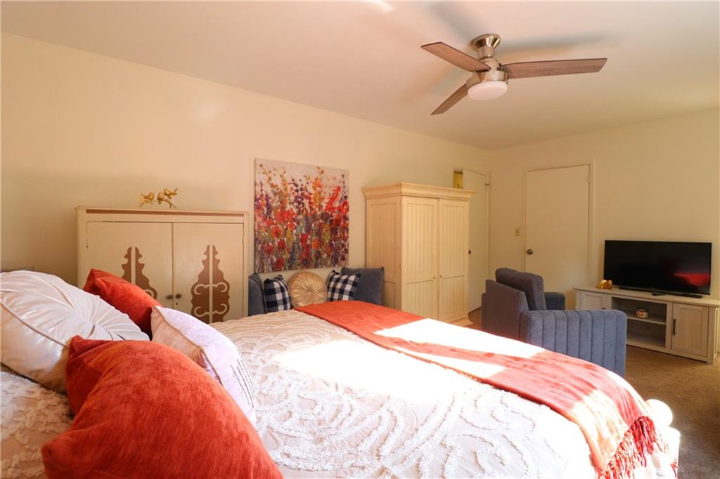 2307 Marbury Road Pittsburgh, PA 15221 - Photo 34 of 50 Gallery Image 34