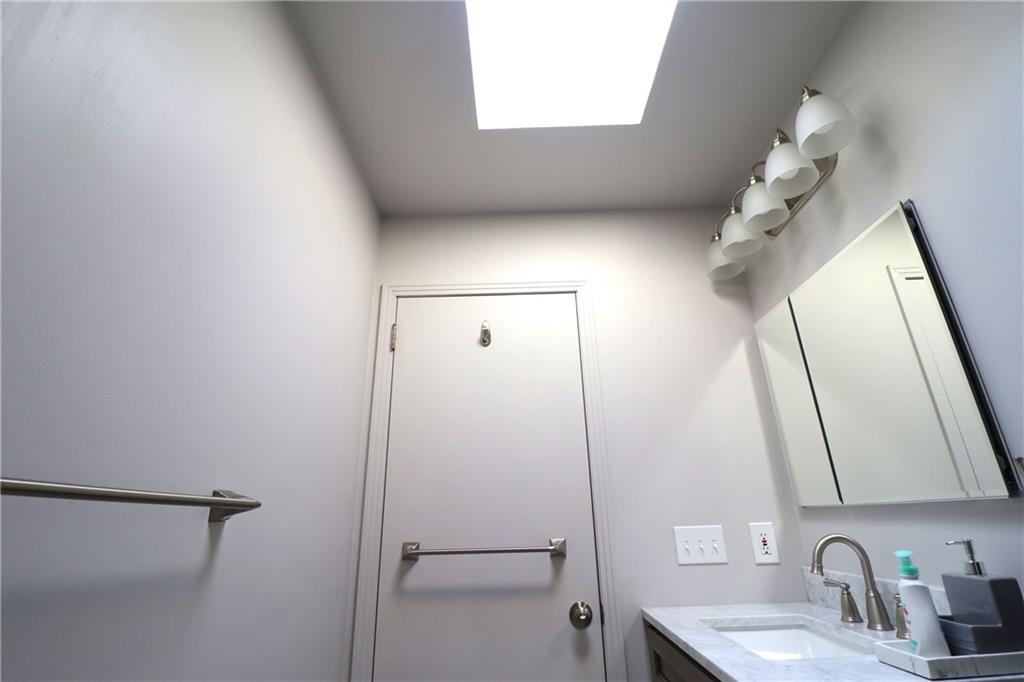 2307 Marbury Road Pittsburgh, PA 15221 - Photo 43 of 50 Gallery Image 43