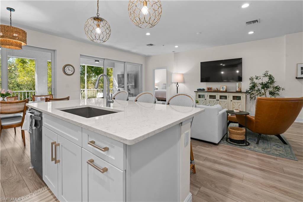 2280 Priory Lane, Unit 1106 Naples, FL 34120 - Photo 5 of 32