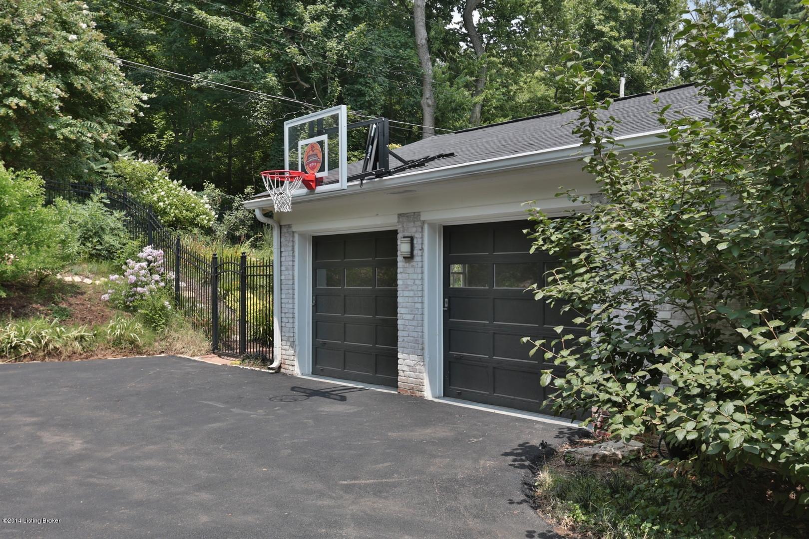 2403 Gray Fox Road Louisville, KY 40205 - Photo 44 of 45 2 car attached garage