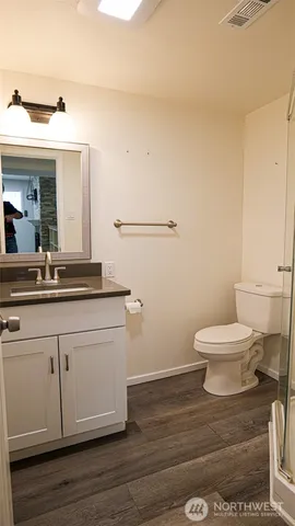 $4,400 | 849 Poplar Way, Edmonds, WA 98020