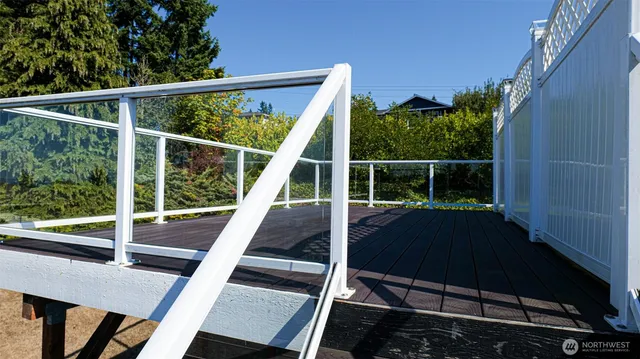 $4,400 | 849 Poplar Way, Edmonds, WA 98020