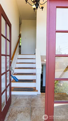 $4,400 | 849 Poplar Way, Edmonds, WA 98020