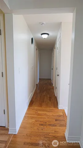 $4,400 | 849 Poplar Way, Edmonds, WA 98020