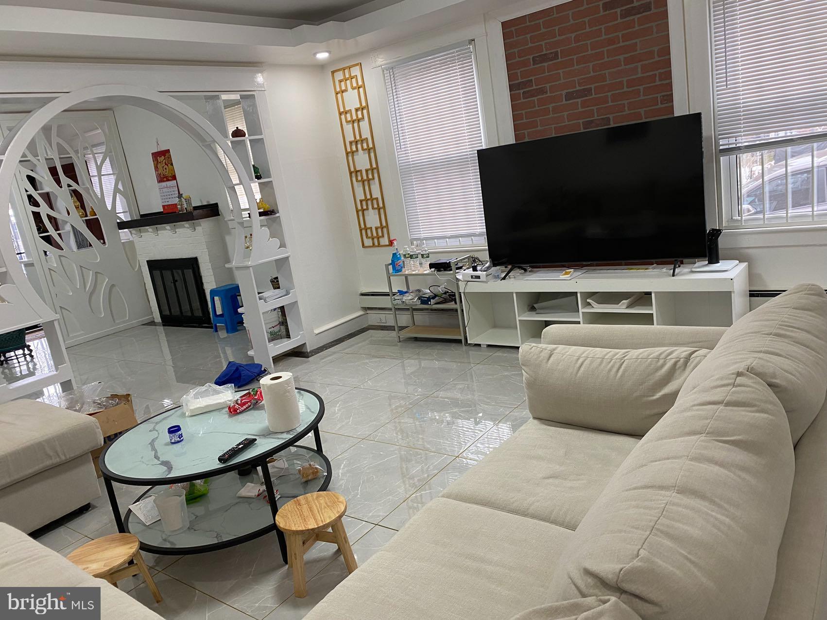 6833 Cottage Street Philadelphia, PA 19135 - Photo 9 of 21