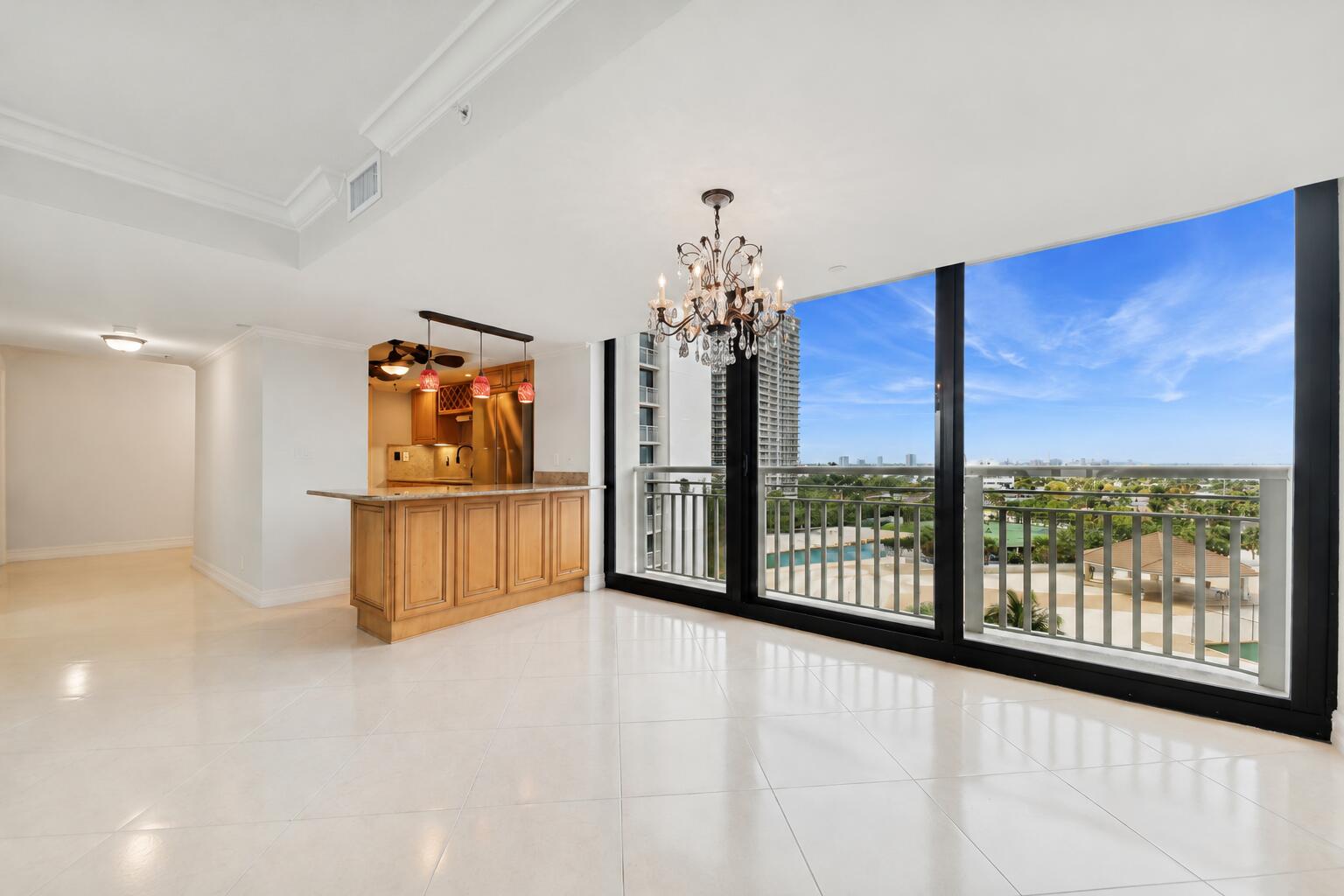 3000 North Ocean Drive, Unit 8A Singer Island, FL 33404 - Photo 5 of 53 Dining Room - virtually edited ii