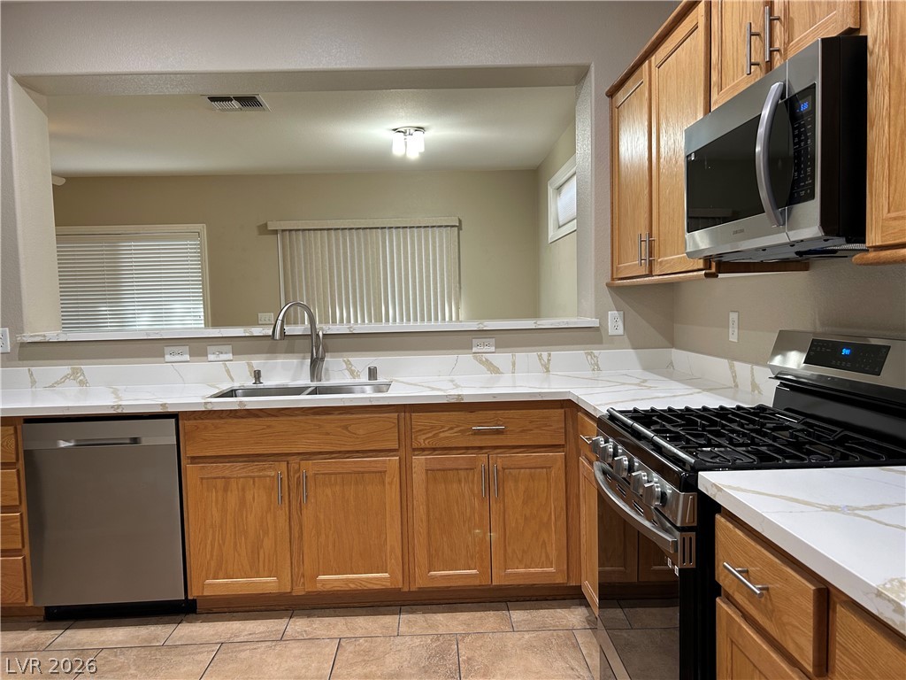 3037 Monroe Park Road Henderson, NV 89052 - Photo 3 of 17