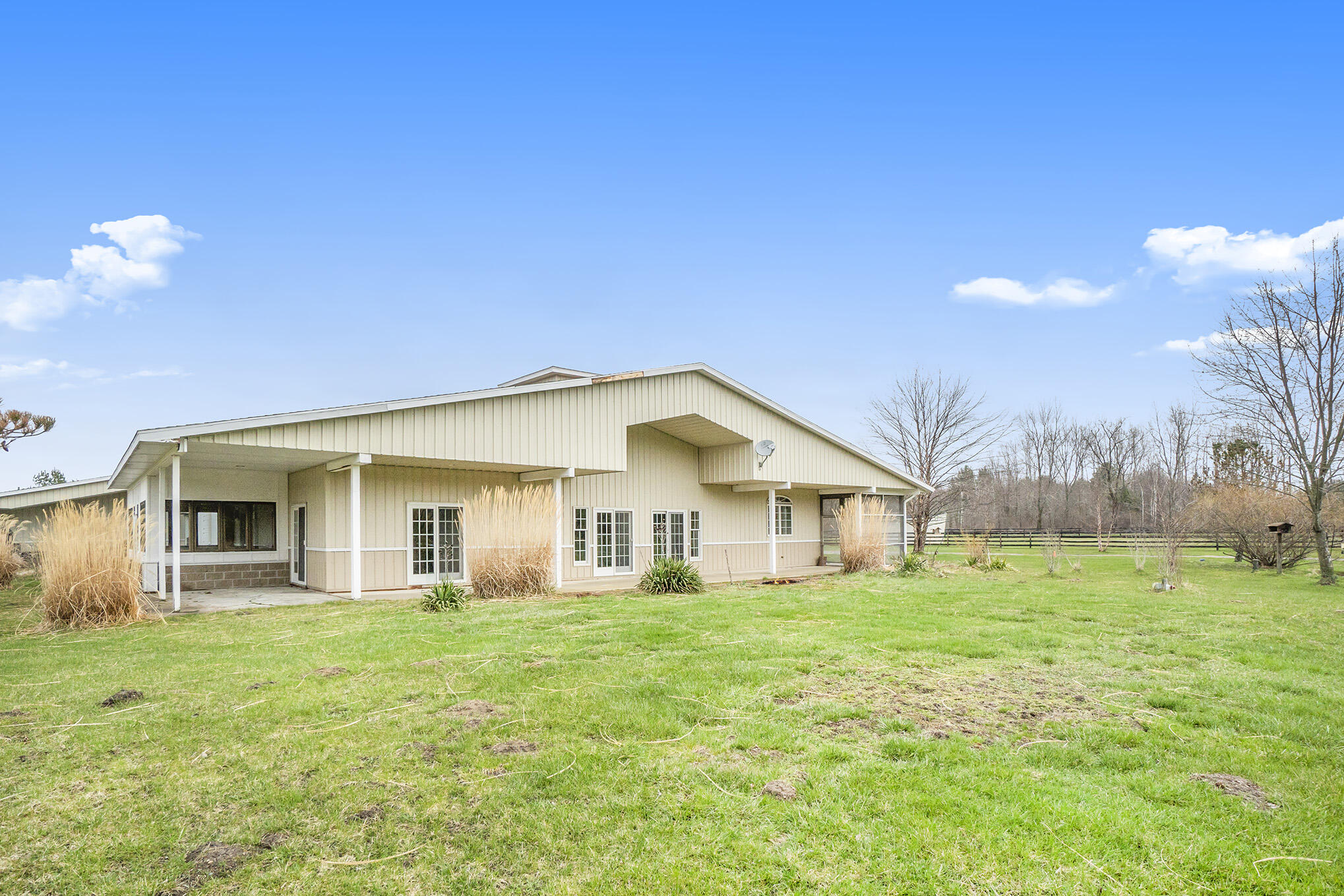 12250 Wilson Road Fruitport, MI 49415 - Photo 14 of 46 DSC05593