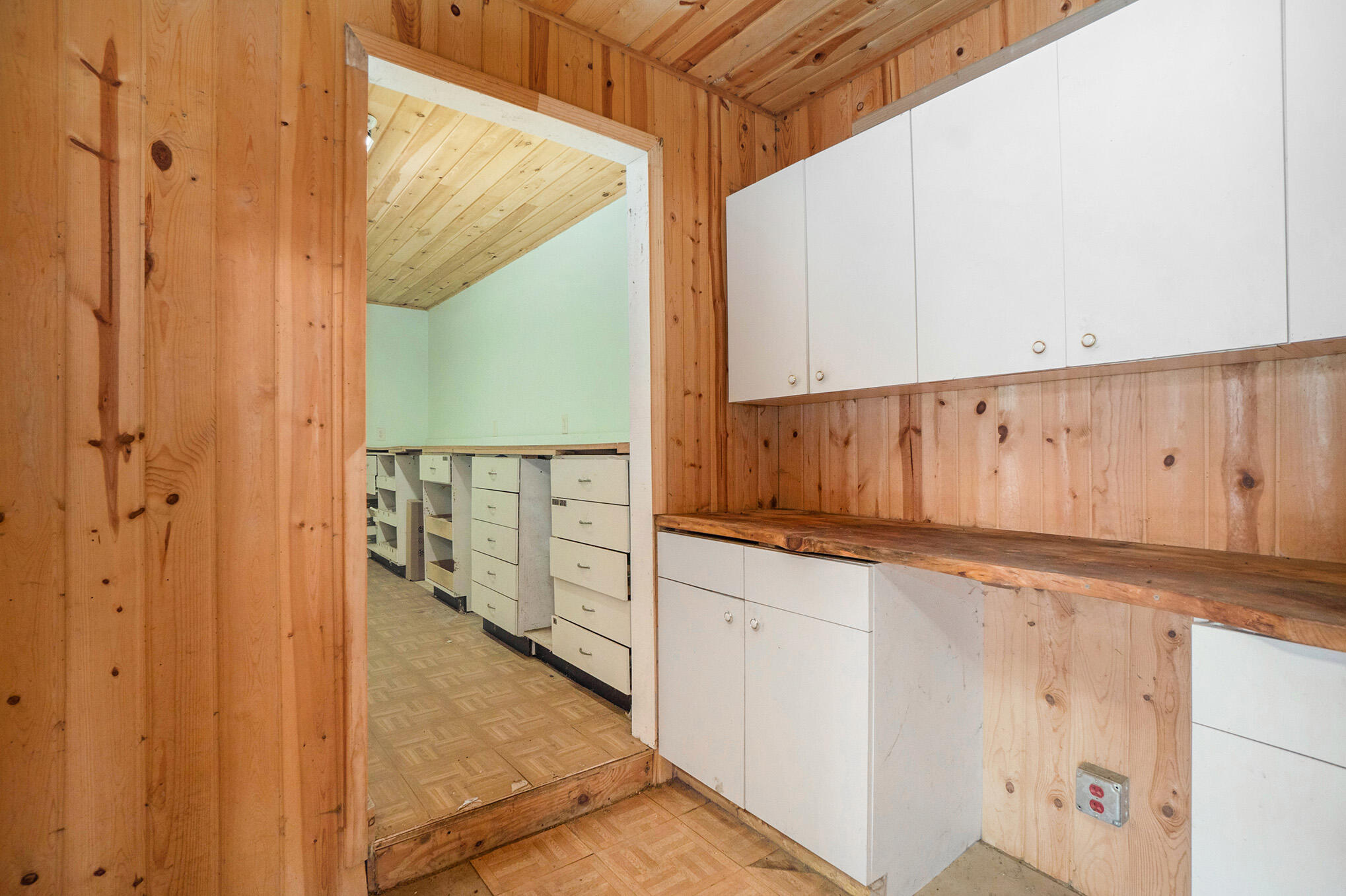 12250 Wilson Road Fruitport, MI 49415 - Photo 36 of 46 DSC05579