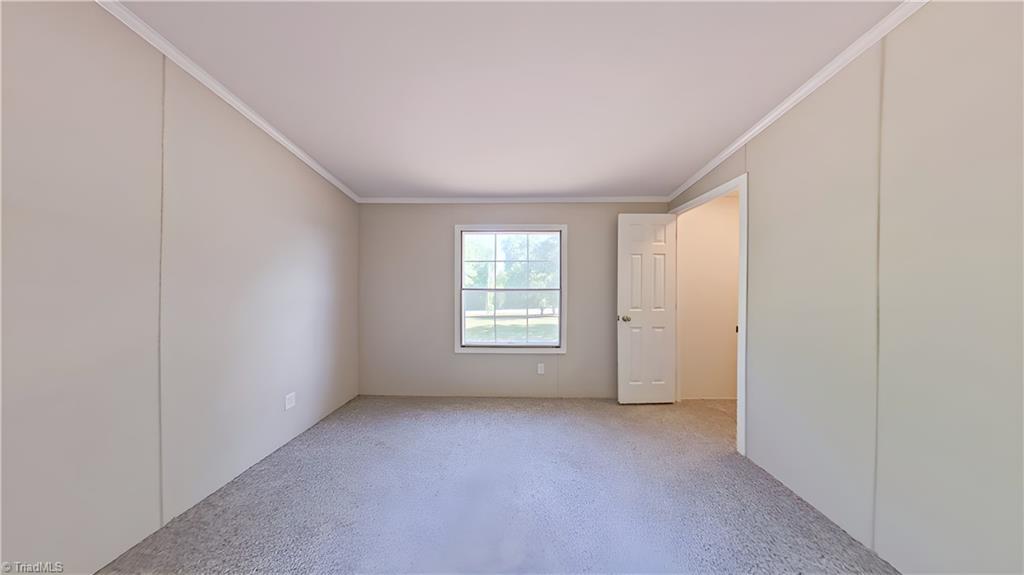 252 Eulala Leonard Road Lexington, NC 27295 - Photo 9 of 28 Gallery Image 9