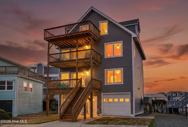 $1,699,999 | 103 McLeod Avenue, Topsail Beach, NC 28445