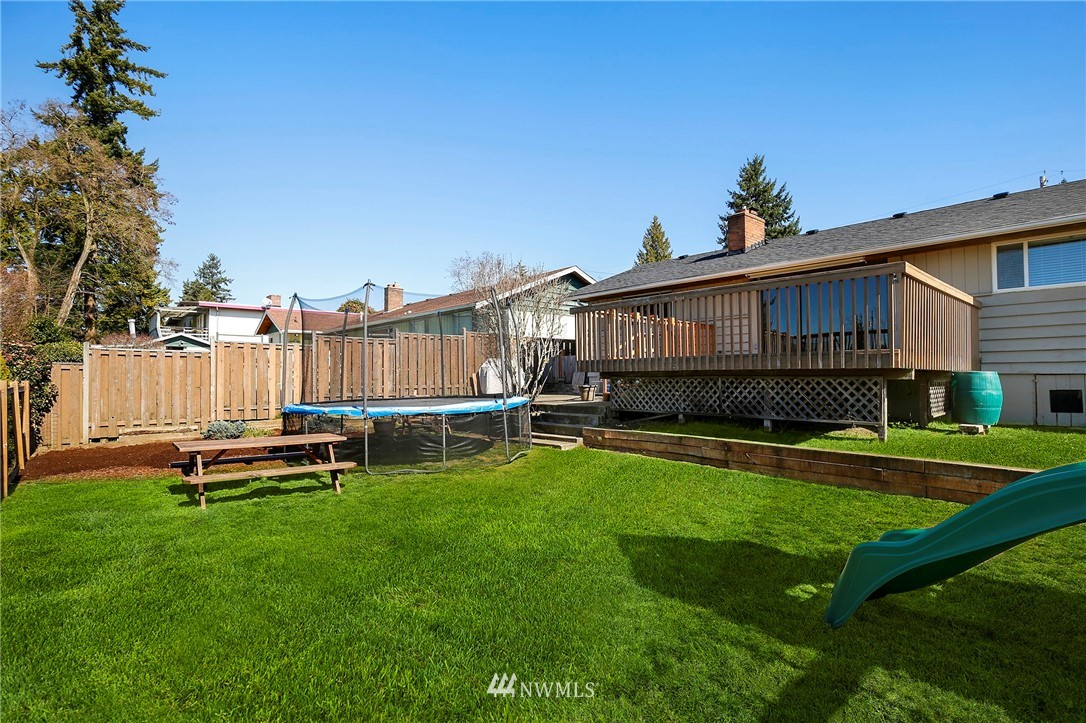 1409 Monterey Avenue Northeast Renton, WA 98056 - Photo 16 of 22 Gallery Image 16