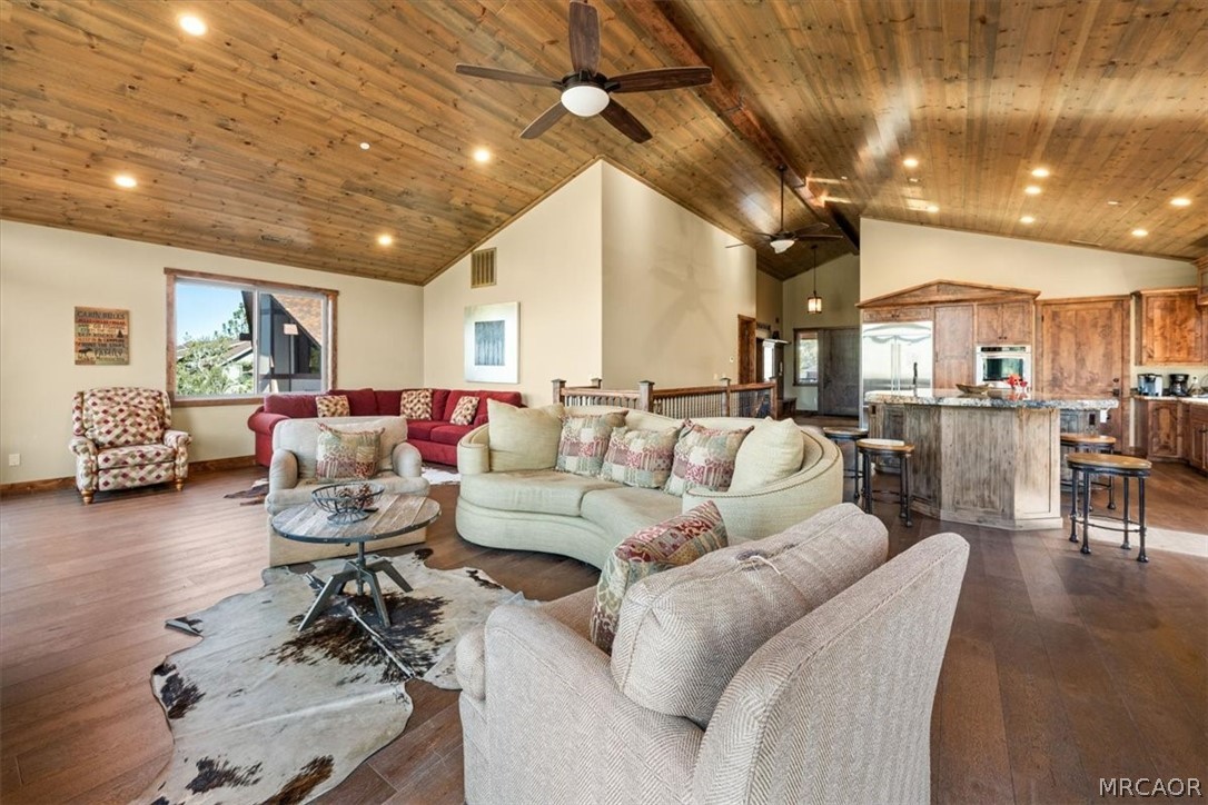 43565 Wolf Road Big Bear Lake, CA 92315 - Photo 18 of 50