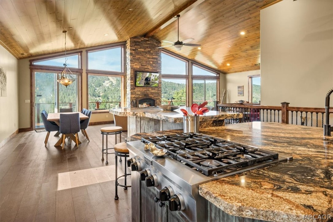 43565 Wolf Road Big Bear Lake, CA 92315 - Photo 4 of 50