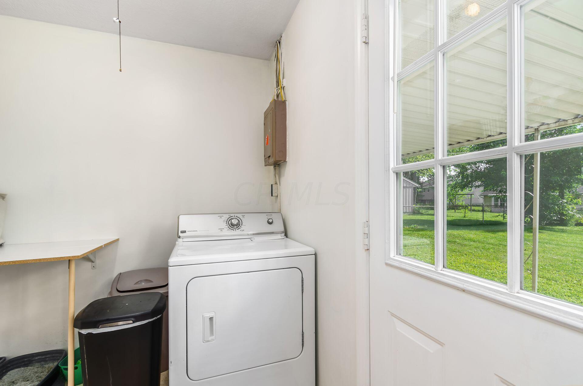 282 Lincolnshire Road Gahanna, OH 43230 - Photo 27 of 42 014_15427_D Licolnshire Rd038