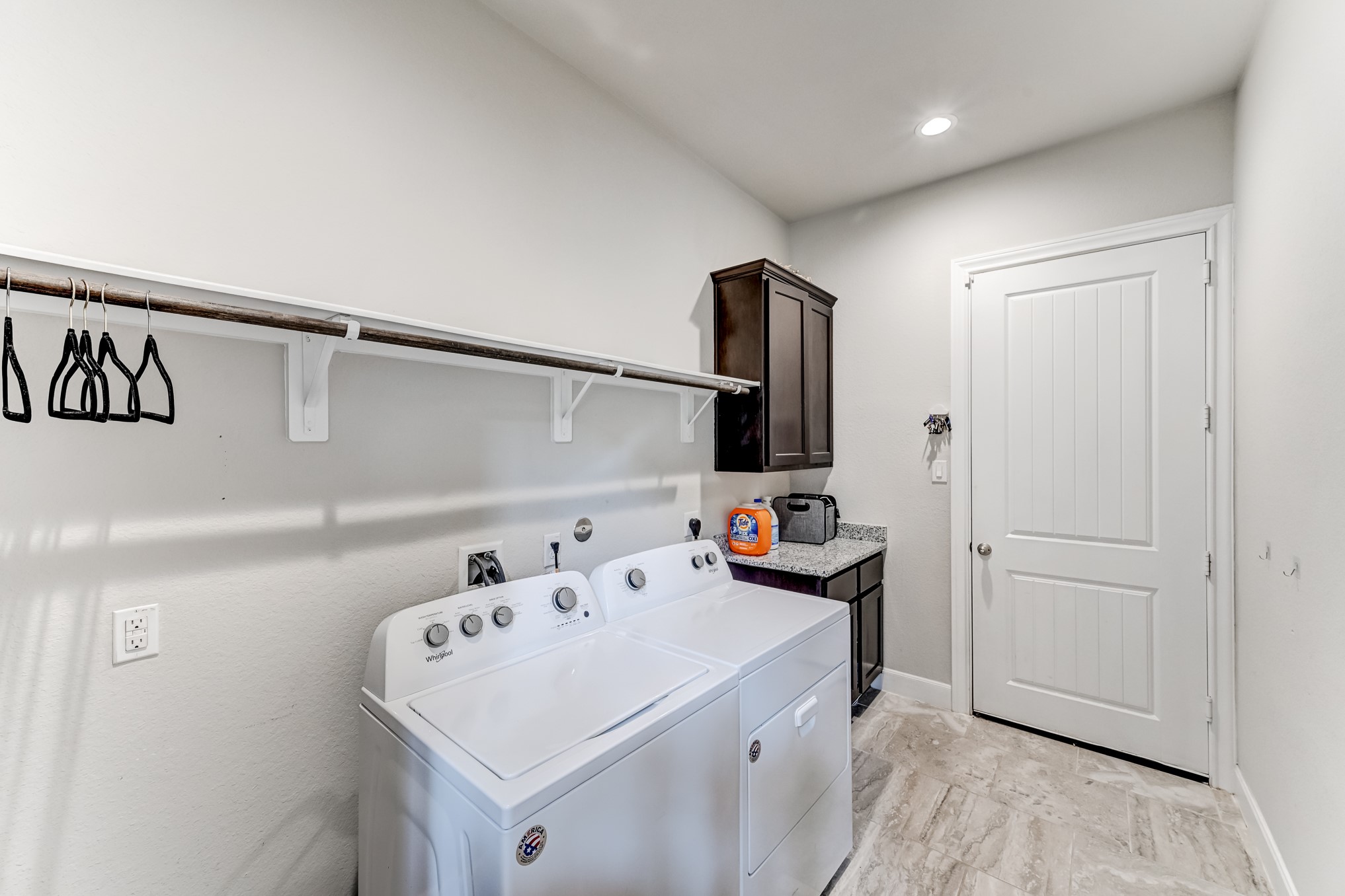 5806 Metaphor Way Rosenberg, TX 77469 - Photo 42 of 50 a utility room with washer and dryer