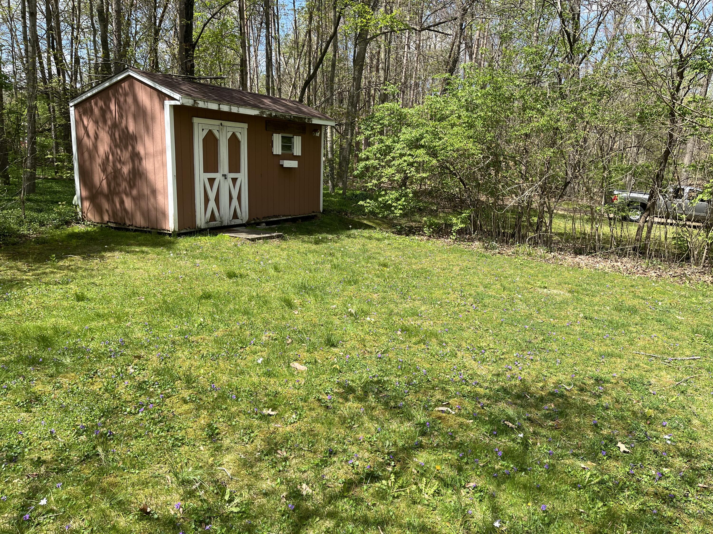 4336 Hills Haven Road Buchanan, MI 49107 - Photo 12 of 16 IMG_2910