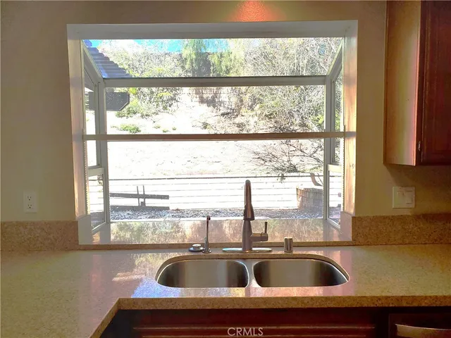 a close view of sink and tap