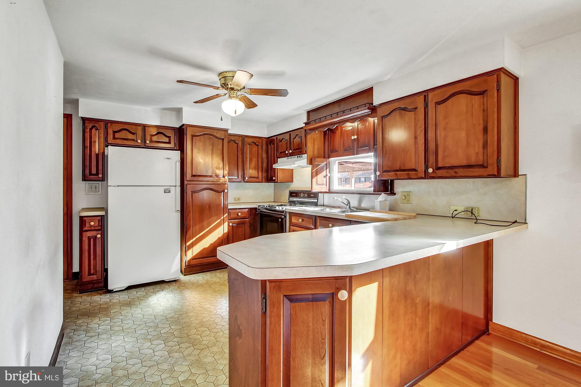2320 Cedar Road York, PA 17408 - Photo 7 of 26