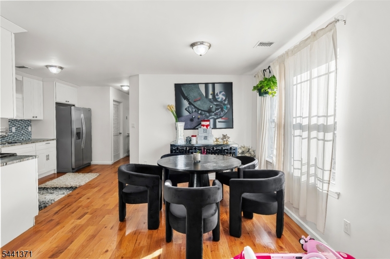 120 Fulton Street Elizabeth Port, NJ 07206 - Photo 25 of 29