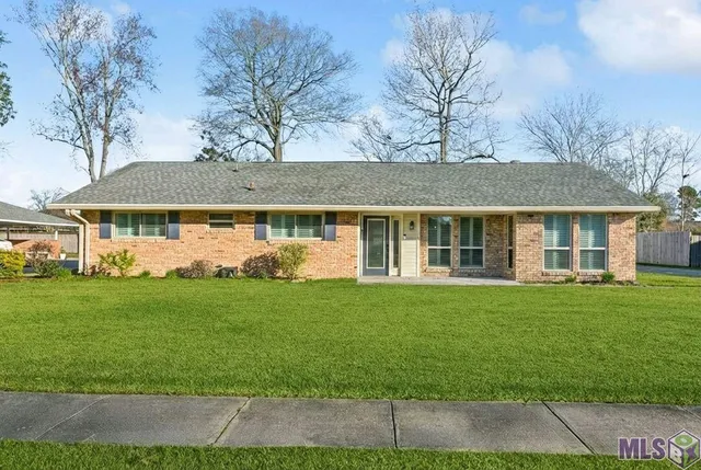 $310,000 | 12265 Parkwood Drive, Baton Rouge, LA 70815